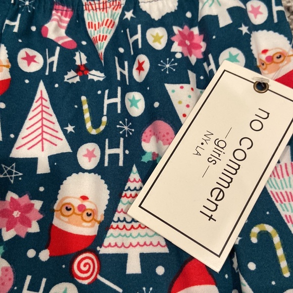 NWT girl size large/14 Christmas leggings with Santa trees and ho ho ho - Picture 2 of 4